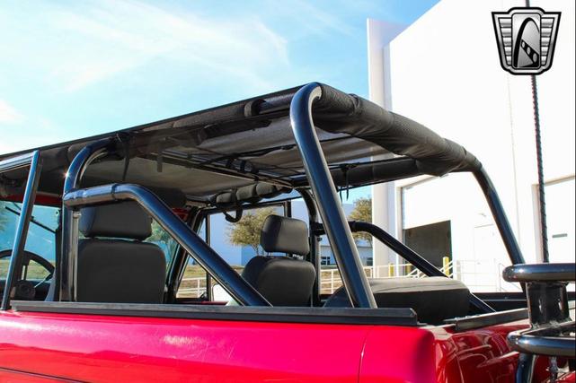 Photo of 1972 Red Ford Bronco