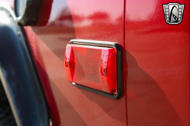 Photo of 1972 Red Ford Bronco