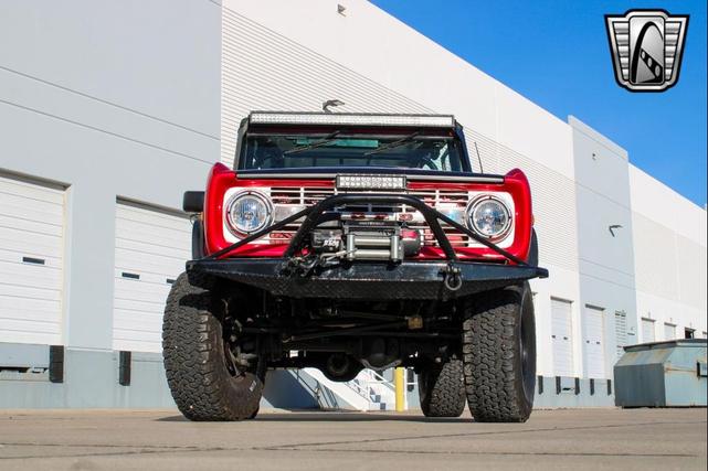 Photo of 1972 Red Ford Bronco