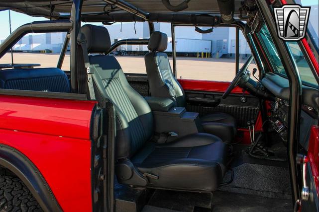 Photo of 1972 Red Ford Bronco