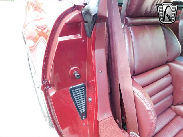 Photo of 1993 Ruby Red Metallic Chevrolet Corvette