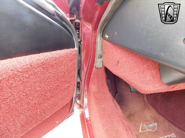 Photo of 1993 Ruby Red Metallic Chevrolet Corvette