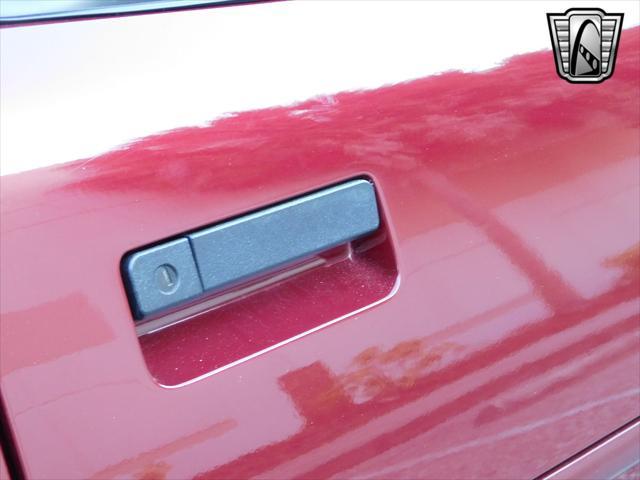 Photo of 1993 Ruby Red Metallic Chevrolet Corvette