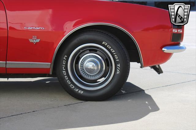 Photo of 1967 Red Chevrolet Camaro
