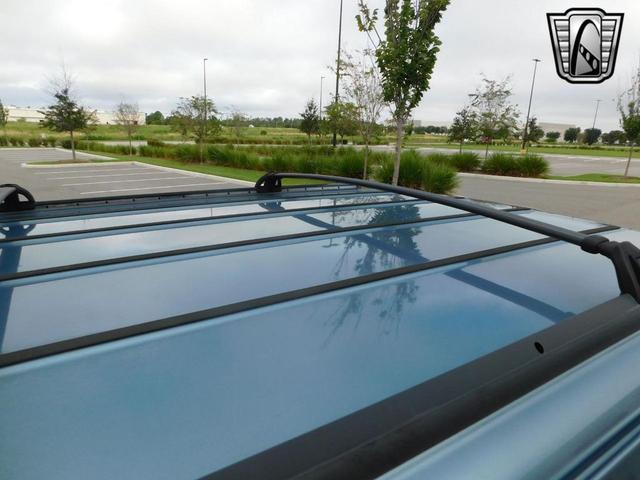 Photo of 1998 Gunmetal Blue Jeep Cherokee