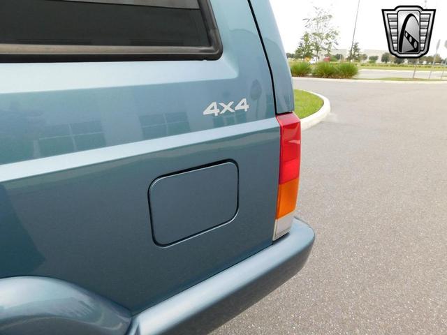 Photo of 1998 Gunmetal Blue Jeep Cherokee
