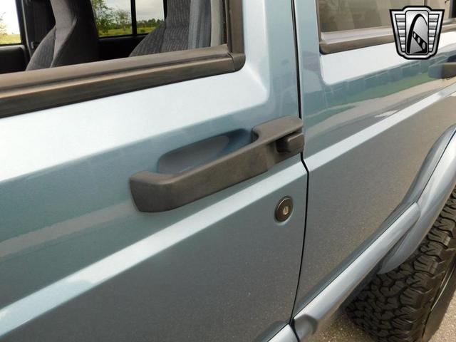 Photo of 1998 Gunmetal Blue Jeep Cherokee