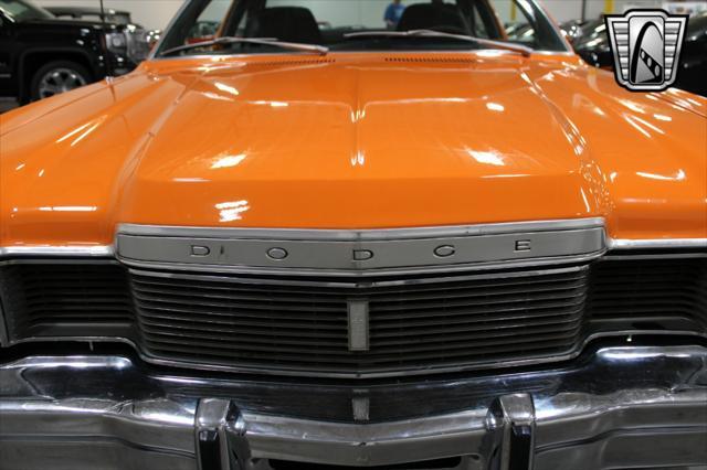 Photo of 1976 Orange Dodge Aspen