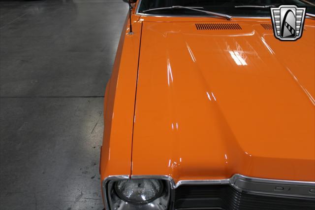 Photo of 1976 Orange Dodge Aspen
