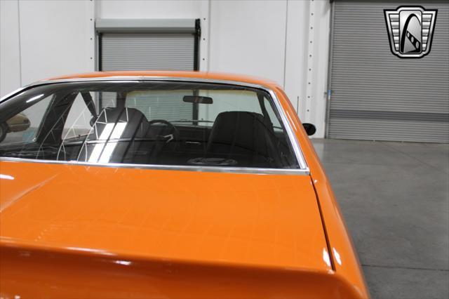 Photo of 1976 Orange Dodge Aspen