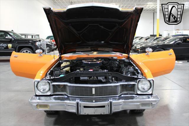 Photo of 1976 Orange Dodge Aspen