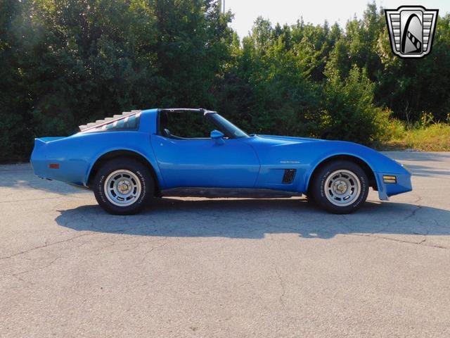 Photo of 1982 Blue Chevrolet Corvette