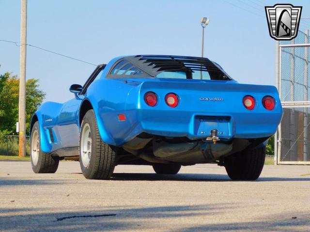 Photo of 1982 Blue Chevrolet Corvette