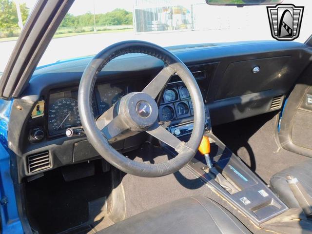 Photo of 1982 Blue Chevrolet Corvette