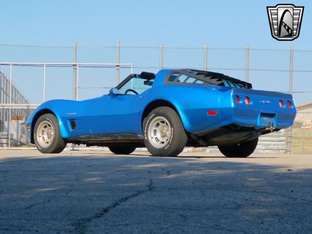 Photo of 1982 Blue Chevrolet Corvette