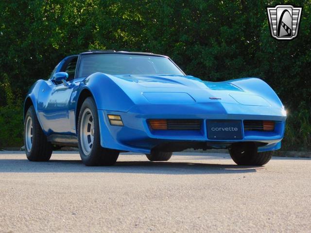 Photo of 1982 Blue Chevrolet Corvette