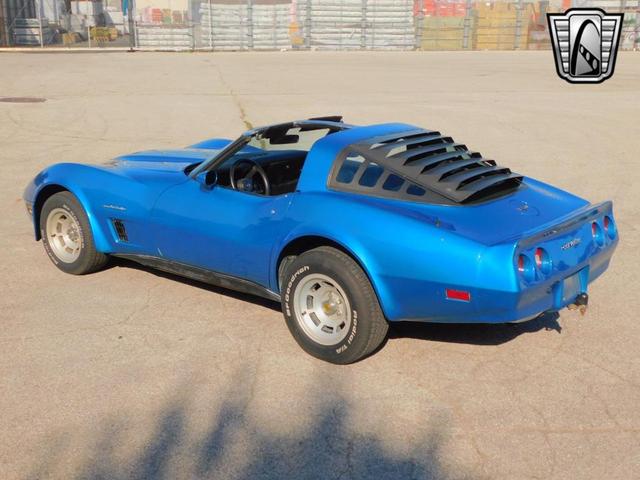 Photo of 1982 Blue Chevrolet Corvette