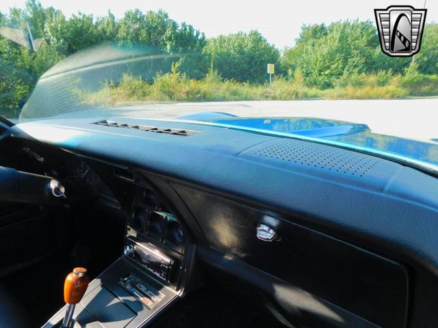 Photo of 1982 Blue Chevrolet Corvette