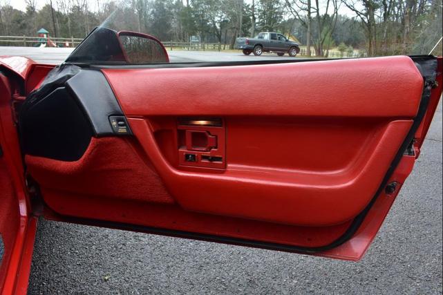 Photo of 1990 Red Chevrolet Corvette