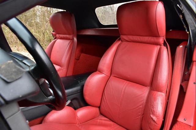 Photo of 1990 Red Chevrolet Corvette