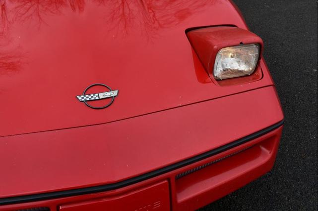 Photo of 1990 Red Chevrolet Corvette
