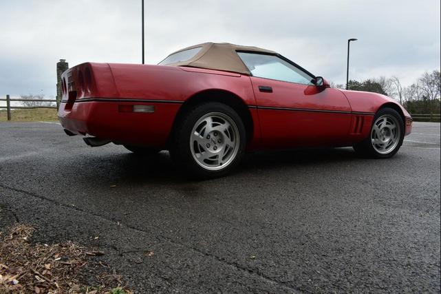 Photo of 1990 Red Chevrolet Corvette