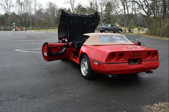 Photo of 1990 Red Chevrolet Corvette