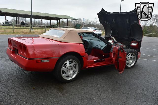 Photo of 1990 Red Chevrolet Corvette