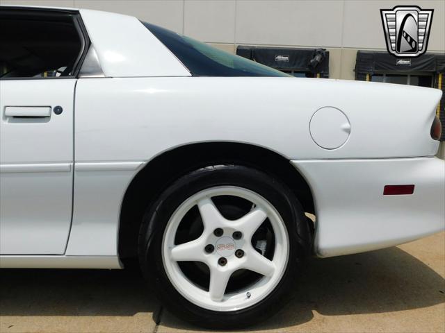 Photo of 1997 White with orange racing stripes Chevrolet Camaro