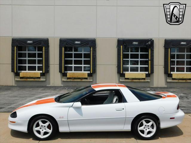 Photo of 1997 White with orange racing stripes Chevrolet Camaro