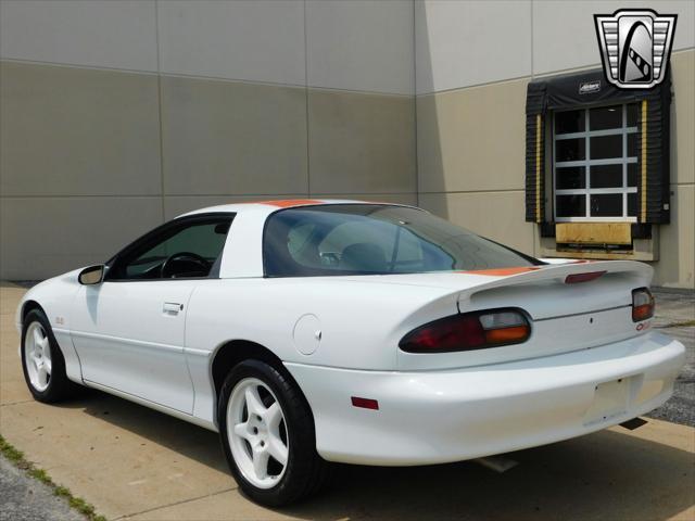 Photo of 1997 White with orange racing stripes Chevrolet Camaro