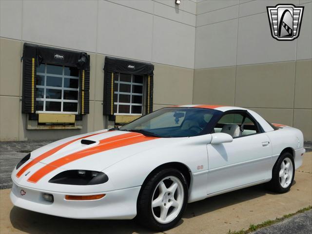 Photo of 1997 White with orange racing stripes Chevrolet Camaro