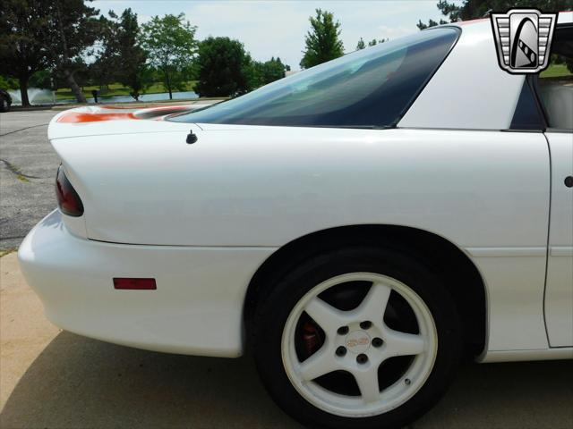 Photo of 1997 White with orange racing stripes Chevrolet Camaro