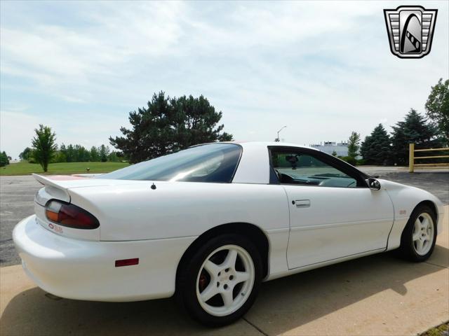 Photo of 1997 White with orange racing stripes Chevrolet Camaro