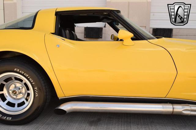Photo of 1980 Yellow Chevrolet Corvette