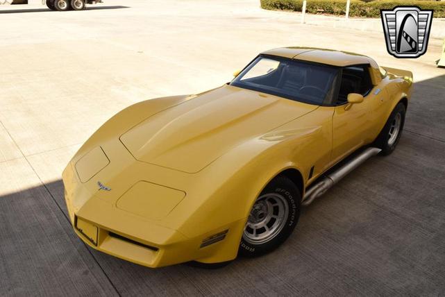 Photo of 1980 Yellow Chevrolet Corvette