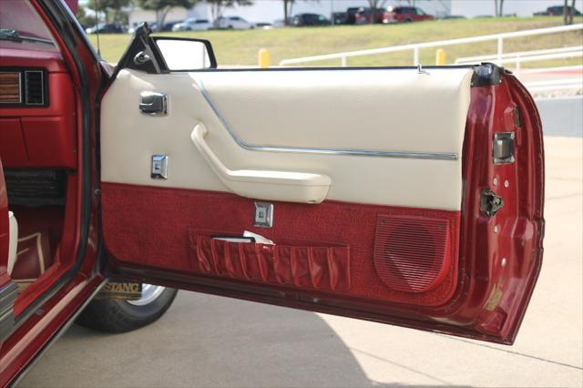 Photo of 1983 Maroon Ford Mustang