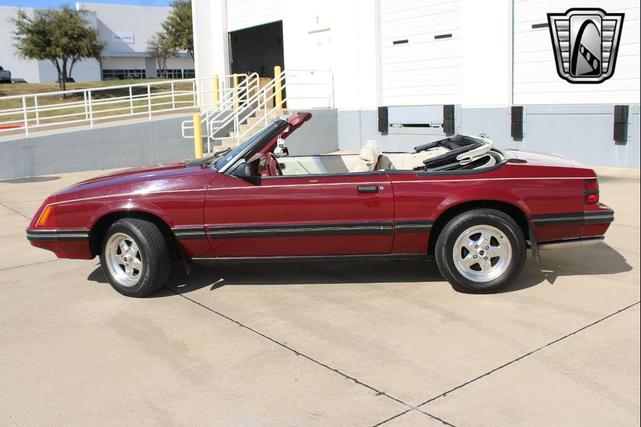 Photo of 1983 Maroon Ford Mustang