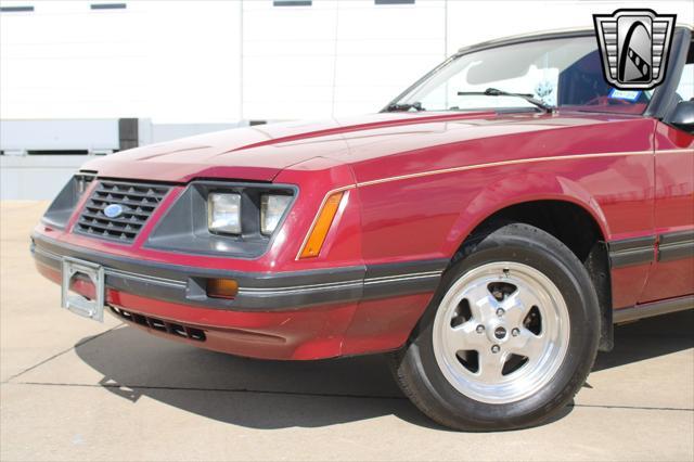 Photo of 1983 Maroon Ford Mustang