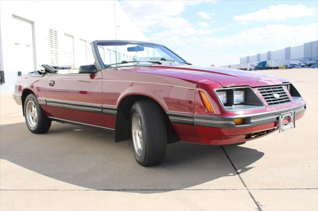 Photo of 1983 Maroon Ford Mustang