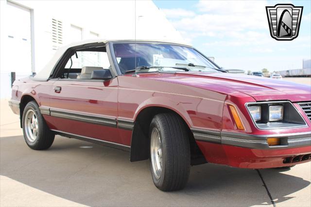 Photo of 1983 Maroon Ford Mustang