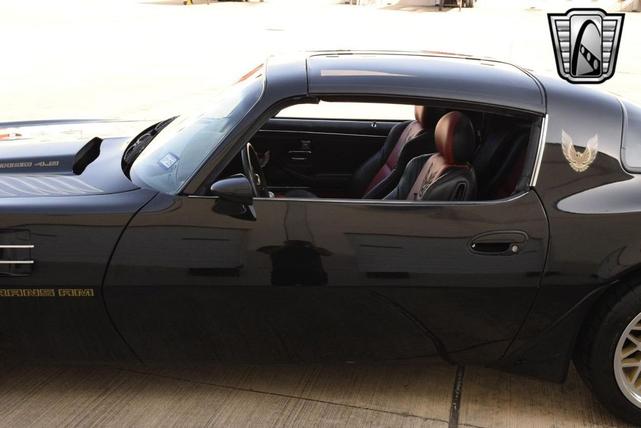 Photo of 1981 Black Pontiac Firebird
