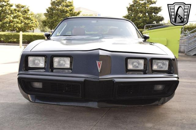 Photo of 1981 Black Pontiac Firebird