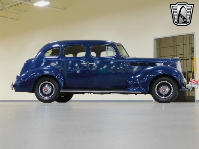 Photo of 1938 Blue Packard 1600