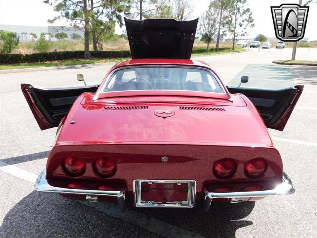 Photo of 1971 Med. Garnet Metallic Chevrolet Corvette