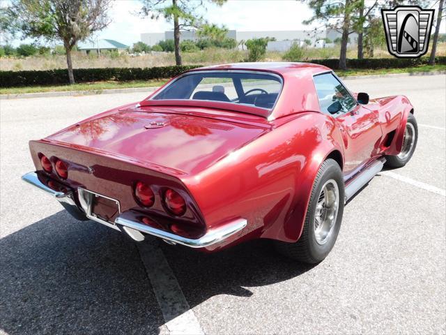Photo of 1971 Med. Garnet Metallic Chevrolet Corvette