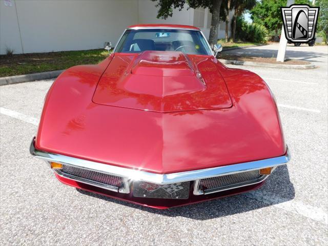 Photo of 1971 Med. Garnet Metallic Chevrolet Corvette