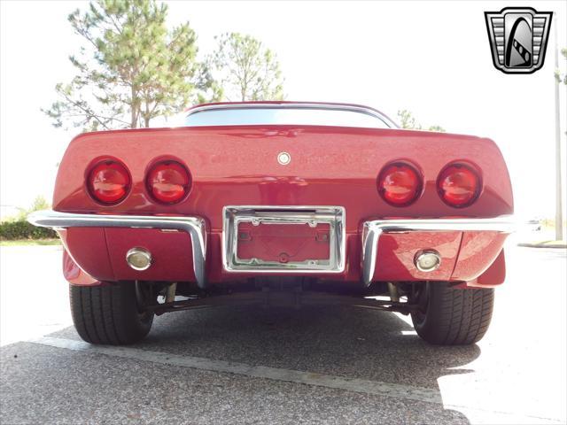 Photo of 1971 Med. Garnet Metallic Chevrolet Corvette
