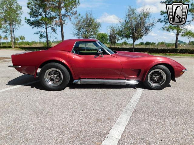 Photo of 1971 Med. Garnet Metallic Chevrolet Corvette