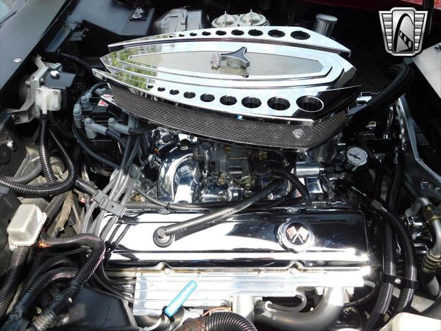 Photo of 1971 Med. Garnet Metallic Chevrolet Corvette